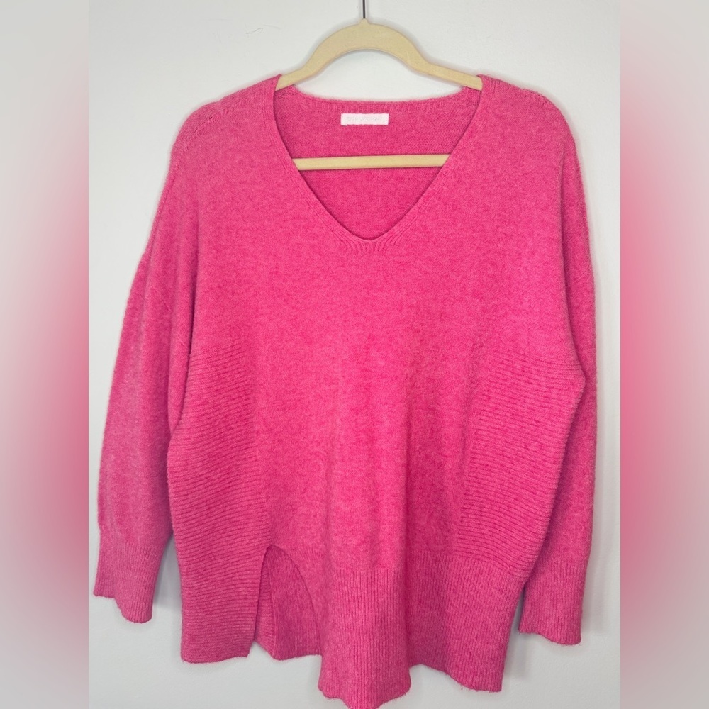 Eight Six Eight Hot Pink V-Neck Sweater 💕